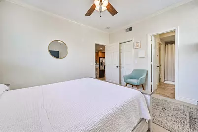 7000 Seawall Boulevard #112, Galveston, TX 77551 - Photo 9