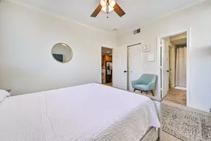 7000 Seawall Blvd, Galveston, TX 77551 - Photo 9