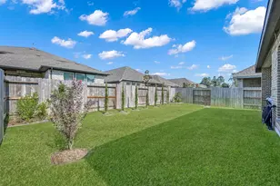 623 Sand Branch Dr, Conroe, TX 77304 - Photo 37