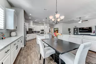 404 Summit Ridge Ct, Willis, TX 77318 - Photo 17