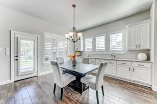 404 Summit Ridge Ct, Willis, TX 77318 - Photo 15