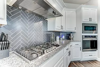 404 Summit Ridge Court, Willis, TX 77318 - Photo 13