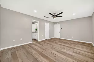 552 Roanoke Dr, Conroe, TX 77302 - Photo 15