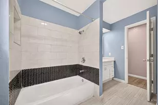 552 Roanoke Dr, Conroe, TX 77302 - Photo 21