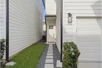 1230 McNeil Street, Houston, TX 77009 - Photo 3