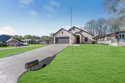 10703 Hillside Drive, Montgomery, TX 77356 - Photo 3