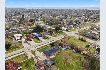 308 San Jacinto Street, La Porte, TX 77571 - Photo 23