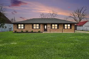 308 San Jacinto St, La Porte, TX 77571 - Photo 1