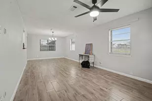 308 San Jacinto St, La Porte, TX 77571 - Photo 3