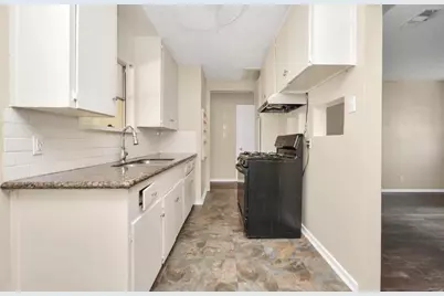 6610 Granite Street, Houston, TX 77092 - Photo 3
