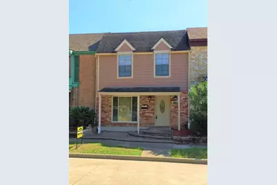 2044 Lakeside Drive, Seabrook, TX 77586 - Photo 1