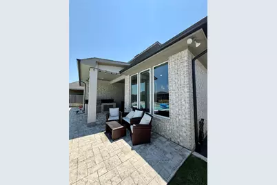 9214 Trimble Landing Dr, Tomball, TX 77375 - Photo 11