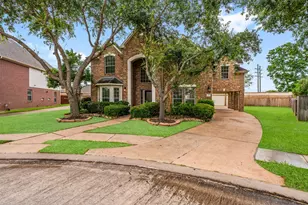 13202 Brushy Knoll Ln, Sugar Land, TX 77498 - Photo 13