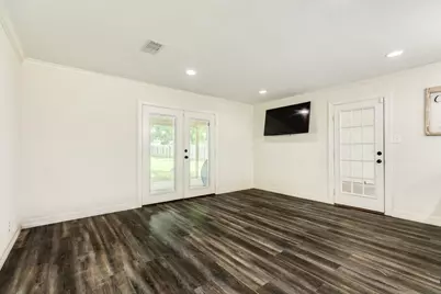 610 Marion Lane, West Columbia, TX 77486 - Photo 5