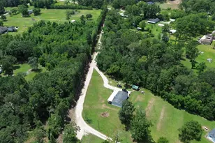 20220 Plaza Cir, Crosby, TX 77532 - Photo 1