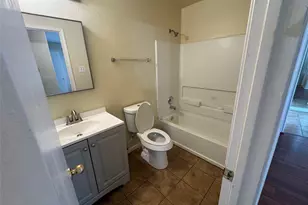 13235 Seagler Park Ln, Houston, TX 77047 - Photo 11
