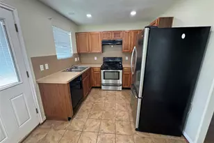13235 Seagler Park Ln, Houston, TX 77047 - Photo 5
