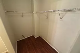 13235 Seagler Park Ln, Houston, TX 77047 - Photo 9