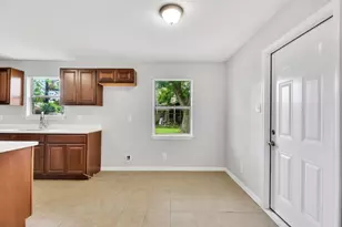 1226 Havner Ln, Houston, TX 77037 - Photo 11