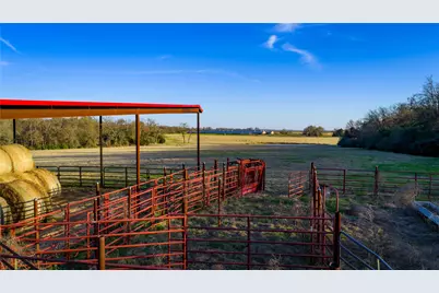 1728 Cr 384, Marquez, TX 77865 - Photo 23