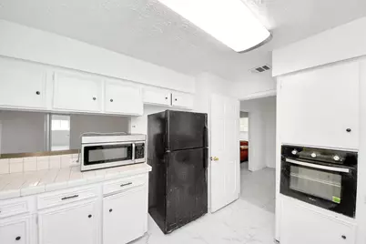 9131 Rentur Drive, Houston, TX 77031 - Photo 9