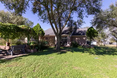 16004 Penick Road, Waller, TX 77484 - Photo 9