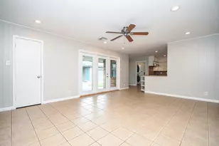 1815 Sea Queen Ct, Houston, TX 77008 - Photo 13