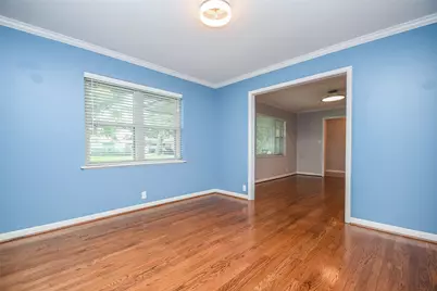 1815 Sea Queen Court, Houston, TX 77008 - Photo 9