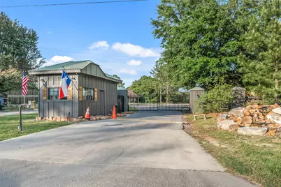 26 Hillsborough Drive, Huntsville, TX 77340 - Photo 7