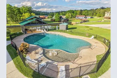 26 Hillsborough Drive, Huntsville, TX 77340 - Photo 17