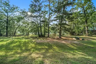 26 Hillsborough Dr, Huntsville, TX 77340 - Photo 1