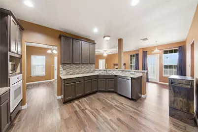 13262 Lake Breeze Lane, Willis, TX 77318 - Photo 11