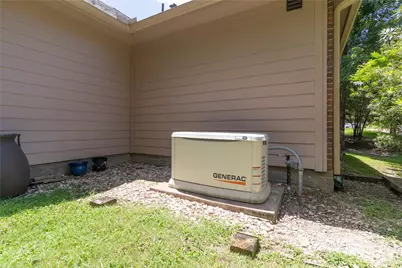 11302 Longmire Creek Court, Conroe, TX 77304 - Photo 41