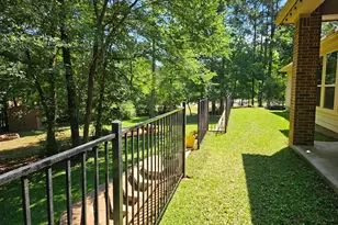 11302 Longmire Creek Ct, Conroe, TX 77304 - Photo 47