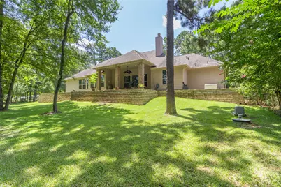 11302 Longmire Creek Court, Conroe, TX 77304 - Photo 9