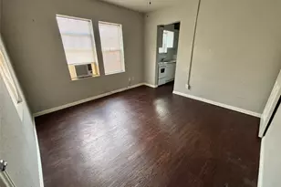 309 Hutcheson St, Houston, TX 77003 - Photo 5