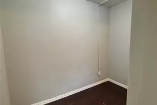 309 Hutcheson St, Houston, TX 77003 - Photo 3