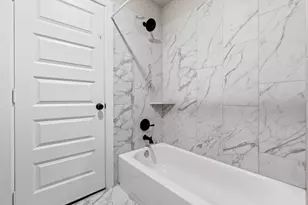 2122 Lierna Dr, Texas City, TX 77568 - Photo 41