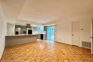 2551 Coopers Post Ln, Sugar Land, TX 77478 - Photo 5