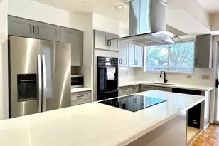 2551 Coopers Post Ln, Sugar Land, TX 77478 - Photo 3