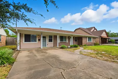 5622 W 43rd Street, Houston, TX 77092 - Photo 1