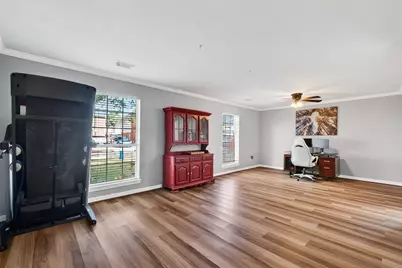 1040 Glenview Drive, Pearland, TX 77581 - Photo 9