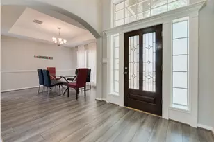 14914 Bennetts Mill Ln, Sugar Land, TX 77498 - Photo 3