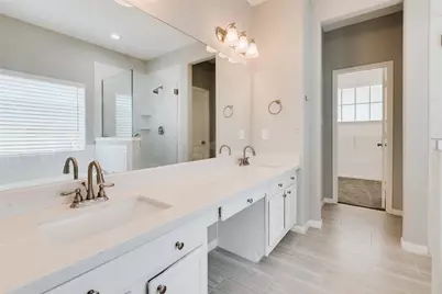 14914 Bennetts Mill Lane, Sugar Land, TX 77498 - Photo 25
