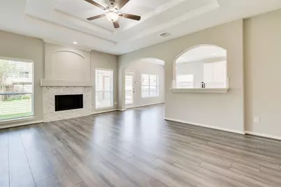 14914 Bennetts Mill Lane, Sugar Land, TX 77498 - Photo 9