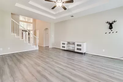 14914 Bennetts Mill Lane, Sugar Land, TX 77498 - Photo 7