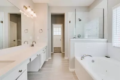 14914 Bennetts Mill Lane, Sugar Land, TX 77498 - Photo 23