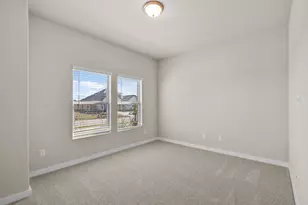 2518 N Heritage Dr, Dayton, TX 77535 - Photo 11