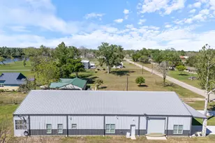 174 County Rd 243, Bay City, TX 77414 - Photo 11