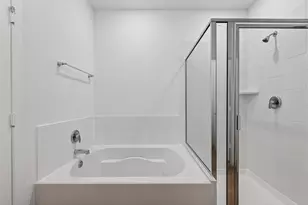 4034 Bronco Sta Ln, League City, TX 77511 - Photo 11